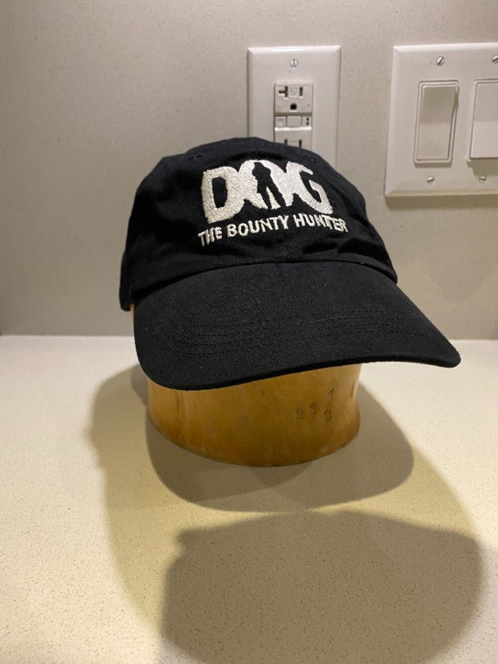 DOG THE BOUNTY HUNTER A&E HAT REALITY TV PROMO PREOWNED